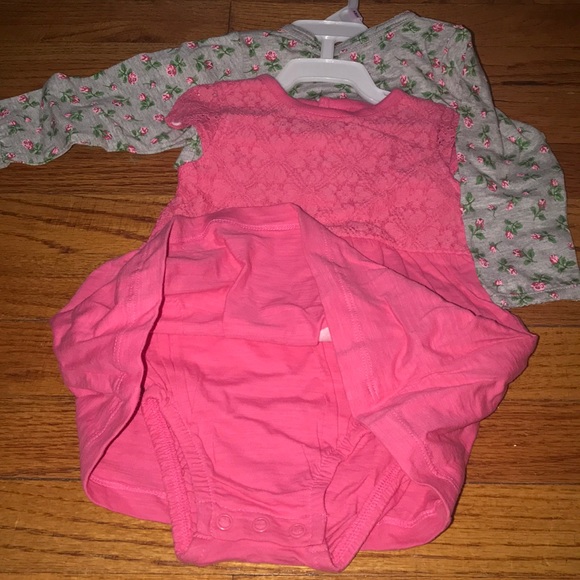Baby Outfit ! NWOT - Picture 3 of 3